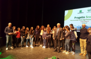 La gomma riciclata va a scuola!