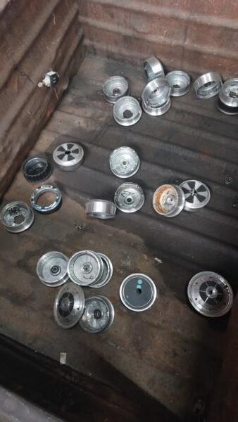 dismantle the e-scooter wheel progetto Harmony ESCI