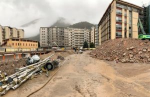 Waltherpark, iniziata la demolizione dell’Hotel Alpi