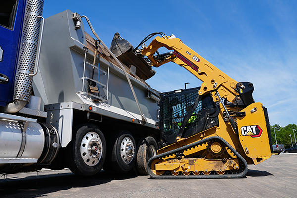 Cat 265 Compact Track Loader