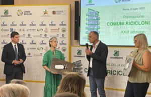 Matera, Ladispoli, Parchi Marini Calabria campioni dell’alluminio premiazione-comuni-ricicloni-2022