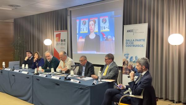 conferenza-stampa-saie