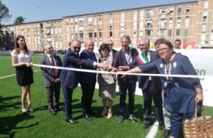 A Caserta due campi da calcio realizzati con pneumatici fuori uso, Costa: “È l’economia circolare che ci piace”