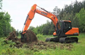 DEVELON lancia l’escavatore cingolato DX140LC-7K da 14 t