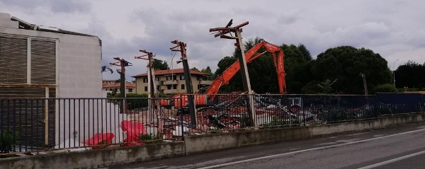 Demolizione ex Cappellini_Arosio_CO