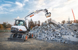 Nuovo escavatore gommato Bobcat con motore Stage V a bassi consumi escavatore-bobcat