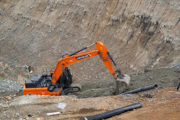 Develon DX800LC-7
