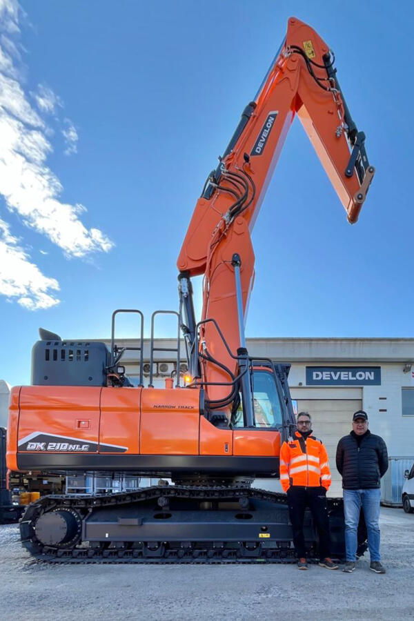 Tecnomacchine Develon