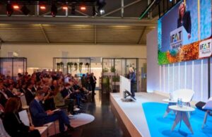 Leading politicians underscore the high relevance of environmental technologies German government environmental technologies 