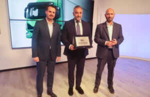 Eurocargo CNG vince il premio “Sustainable Truck of the Year” IVECO_Eurocargo-CNG-Sustainable-Truck-of-the-Year