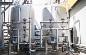 Cloro nell’industria alimentare e potabilizzazione, addio: inizia l’era della sanificazione e potabilizzazione dell’acqua attraverso l’utilizzo dell’ozono. Una “rivoluzione” firmata Water Team.