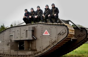 JCB ricostruisce un carro armato della Grande Guerra per il centenario dell’armistizio