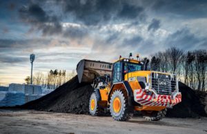 Più efficienza e minori consumi per la pala JCB 457 con il motore Stage V