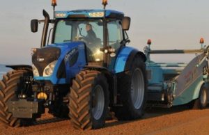 FPT Industrial in tour sulle spiagge italiane con il Jova Beach Party