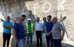 Ponte di Ramacca, procede la demolizione, Falcone: “Fine lavori a settembre”