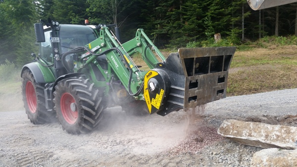 MB-L160_Fendt Germany_demolition