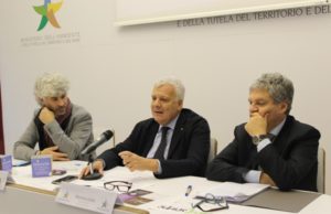 Rifiuti: Galletti lancia il piano di prevenzione del Ministero, obiettivo -70% in 4 anni
