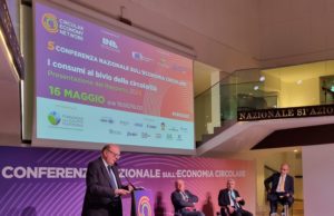 L’economia circolare fa un passo indietro, ma l’Italia ancora leader in Europa Rapporto nazionale sull’economia circolare