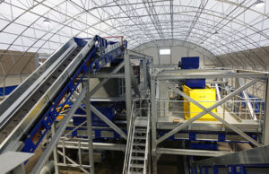 Stadler inaugura nuovo Test & Innovation Center in Slovenia dedicato a selezione e riciclo plastica stadler-innovation-center