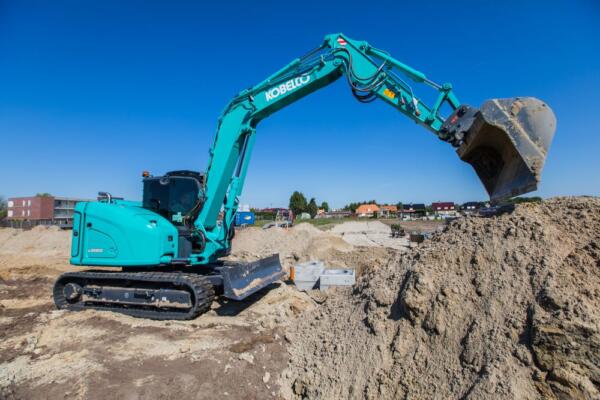 Kobelco SK85MSR-7_