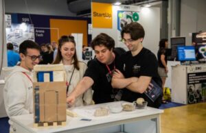 SPS Italia Up Challenge premia start-up e PMI innovative
