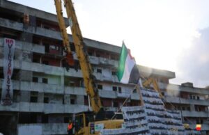 Ultima demolizione a Scampia: giù la Vela Rossa, la Celeste sarà riqualificata demolizione-vele-scampia-napoli