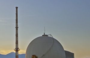 Sogin: Demolito il camino della centrale nucleare di Garigliano