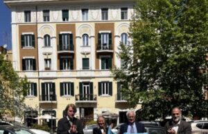 Steelosa a Roma: la panchina simbolo del riciclo infinito dell’acciaio Steelosa_Roma