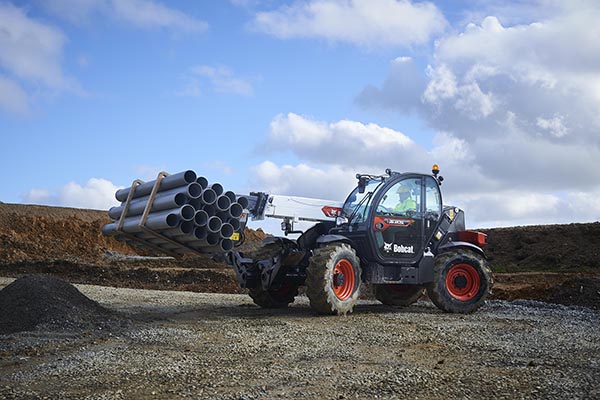 pala-telescopica-doosan-bobcat