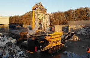TANA Shark waste shredder beating the widest range of materials TANA Shark waste shredder