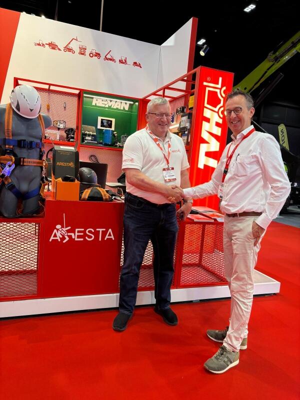 Ian McIntyre (Aresta) e Bernard De Meester (TVH)