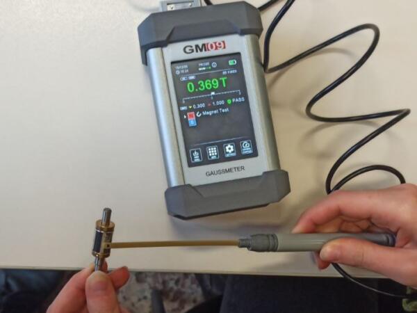 Vacuum cleaner motor using Nd-PM Vacuum cleaner motor using Nd-PM