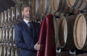 WINELEATHER, la prima pelle 100% vegetale, creata dal vino e made in Italy, vince il premio Global Change di H&M