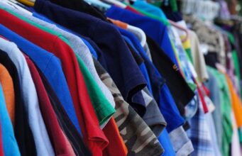 Erion Textiles porta “Raccogli-amo” a Torino abiti-usati