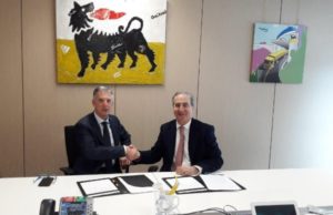 Eni e COREPLA, accordo per produrre idrogeno dai rifiuti di imballaggi in plastica