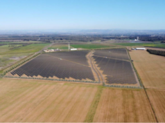 Serramanna, agrivoltaico con accumulo e pascolo: in esercizio Pimpisu Vista aerea dell’impianto agrivoltaico Pimpisu a Serramanna