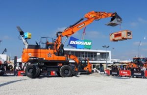 Bobcat passa all’elettrico e innova su tutti i fronti