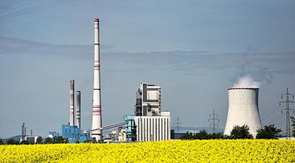 biofuel-2362512_640