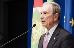 La sfida di Bloomberg a Trump: “L’America salverà l’ambiente”