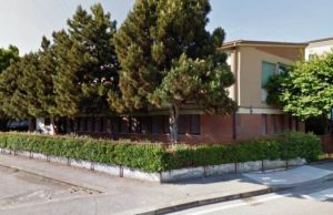 Verona, Borgo Santa Croce: circoscrizione e poste chiuse per la bonifica del tetto