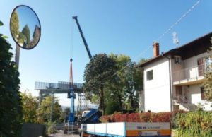 Eupilio. Ex teleferica Holcim, cominciano i lavori di demolizione