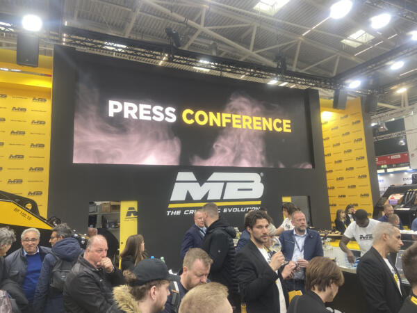 conferenza stampa