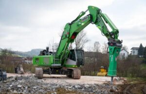 SENNEBOGEN portfolio in action: ports, recycling, timber, demolition and steelmaking SENNEBOGEN