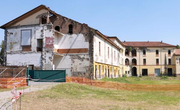 demolizione bergamo ex caserma Montelungo Colleoni di Bergamo