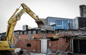 Padova, iniziata la demolizione dello Station in Strada Battaglia