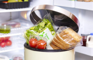 Spreco alimentare, in Italia buttati 145 kg a testa all’anno