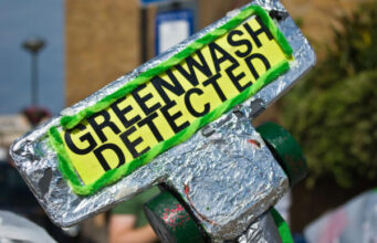 Greenwashing in Italia: ACU presenta il primo indice comparativo del rischio greenwashing nei principali settori economici