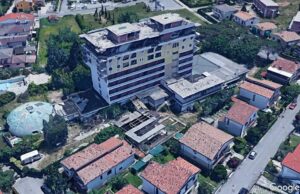 Bonifica e demolizione per l’ex hotel Rio d’Oro di Montegrotto hotel-ex-rio-doro