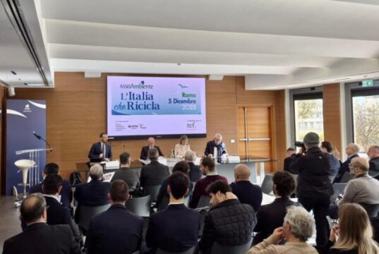 “L’Italia che Ricicla 2025”: tra eccellenze consolidate e ritardi strutturali italia che ricicla 2025