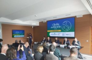 Italia leader EU del riciclo ma esporta troppi rifiuti italia-che-ricicla-report